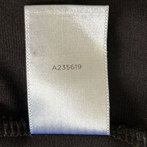 Susan Graver Liquid Knit Long Sleeve with Ruffle Detail Top Blouse Size Small - Picture 6 of 6